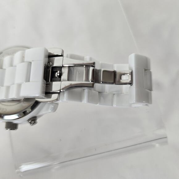 WOMENS MICHAEL KORS Runway White Dial Ceramic Strap with Glitz MK5188 - Picture 8 of 14
